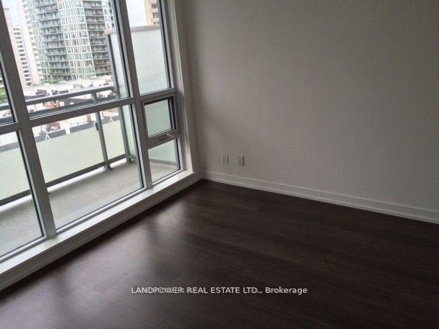 98 Lillian St, unit 718 for sale