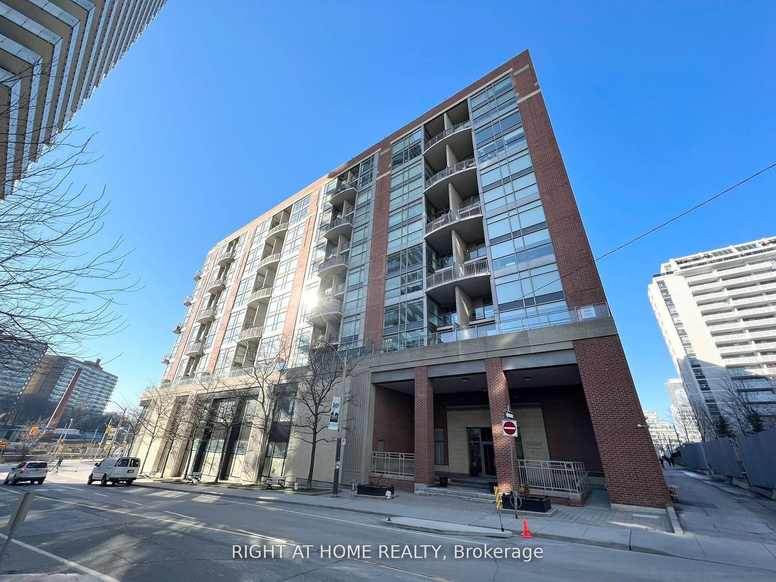 18 Merton St, unit 507 for rent