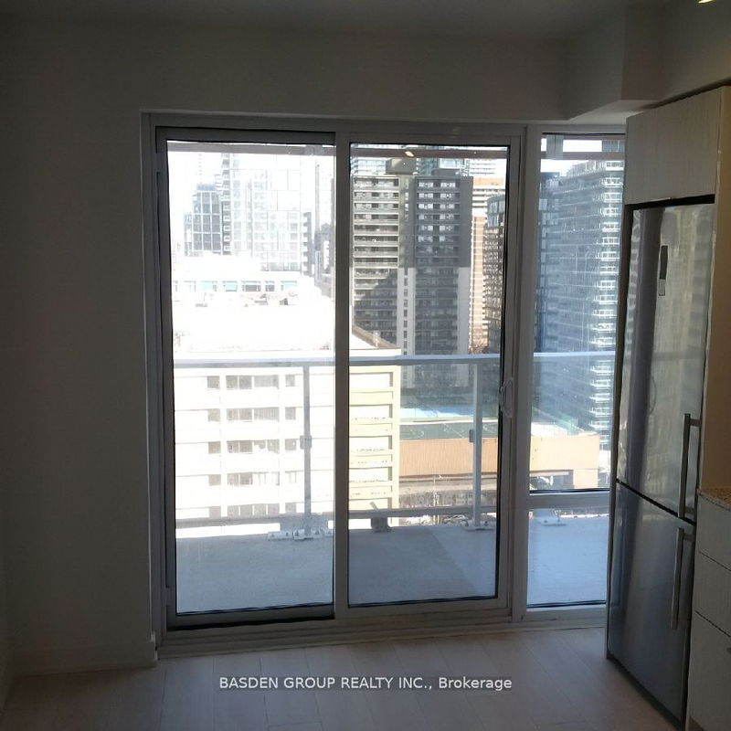 18 Maitland Terr, unit 1511 for rent