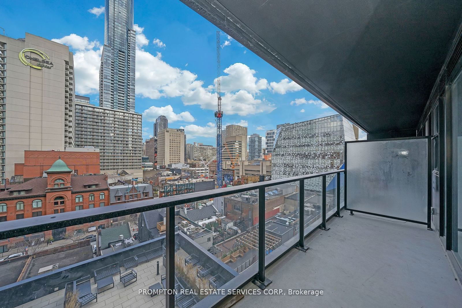 20 Edward St, unit 623 for rent