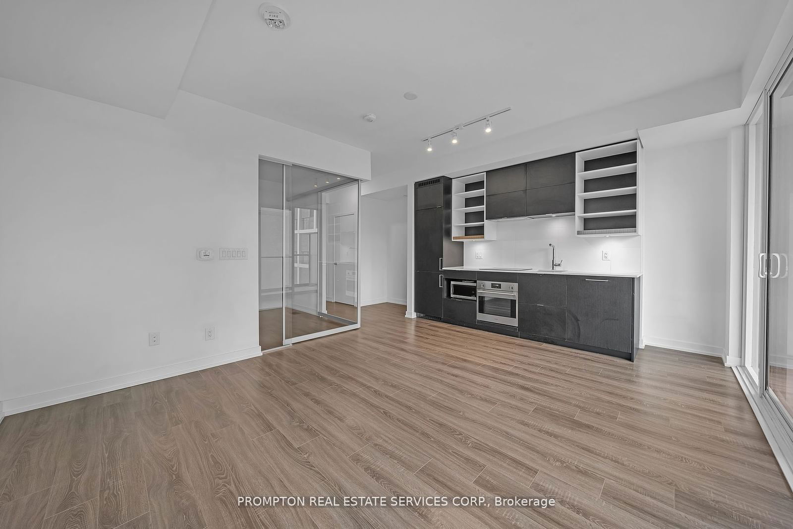 20 Edward St, unit 623 for rent