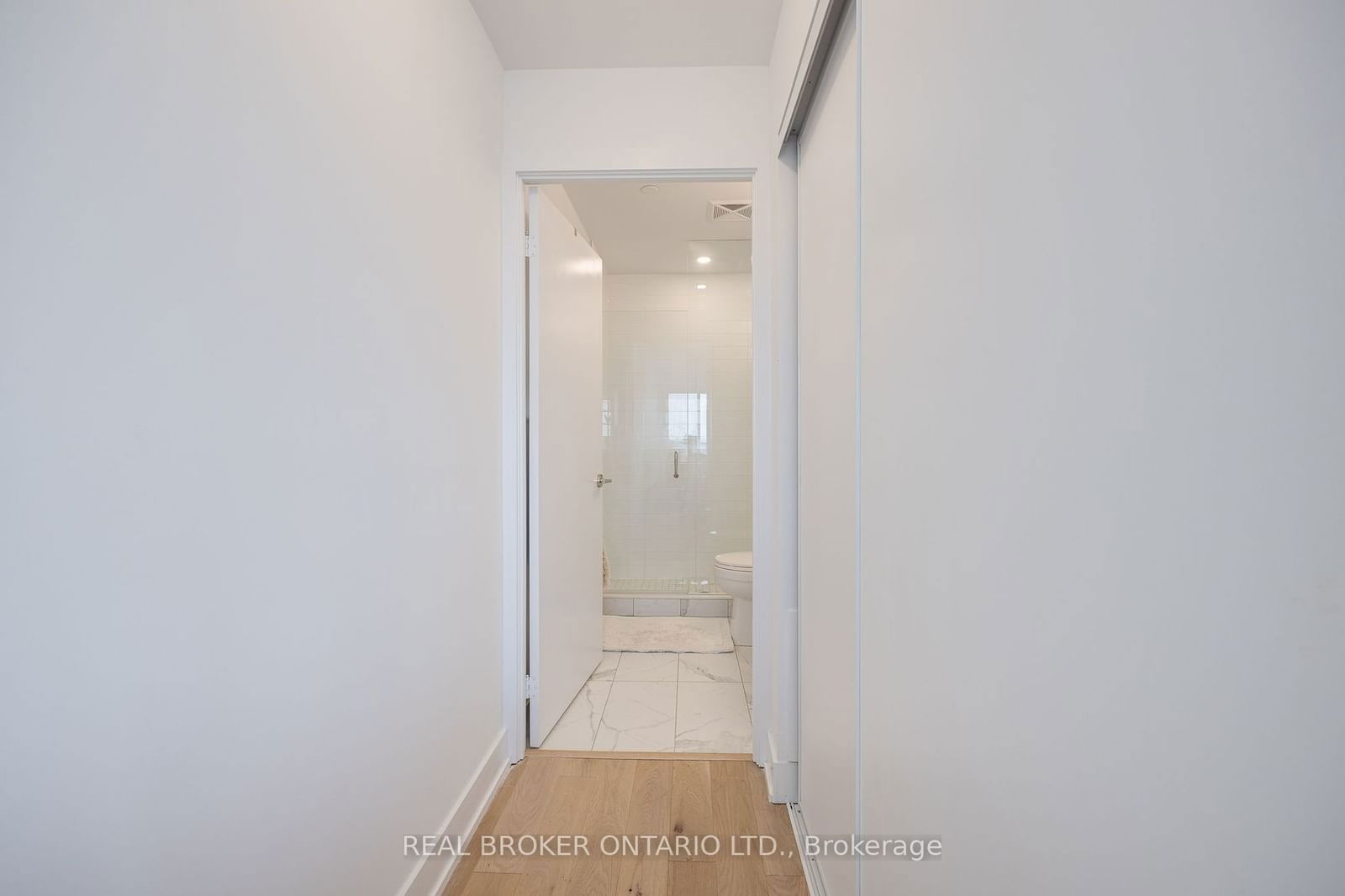 181 Bedford Rd, unit 1810 for sale