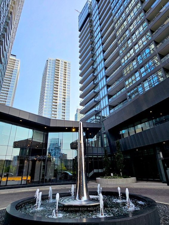 80 Queens Wharf Rd, unit 1501 for rent