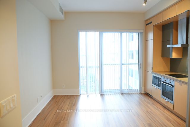 20 John St, unit 1119 for rent