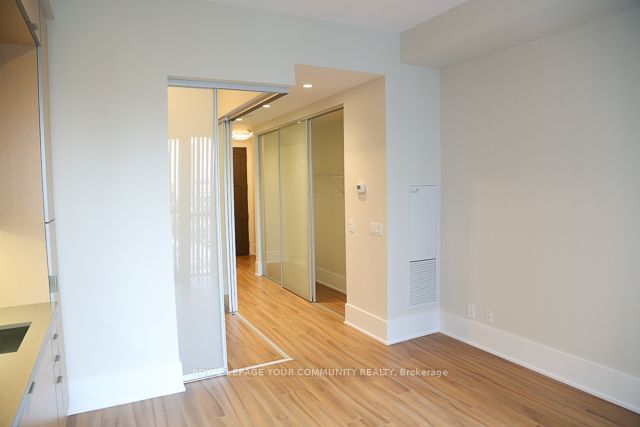 20 John St, unit 1119 for rent