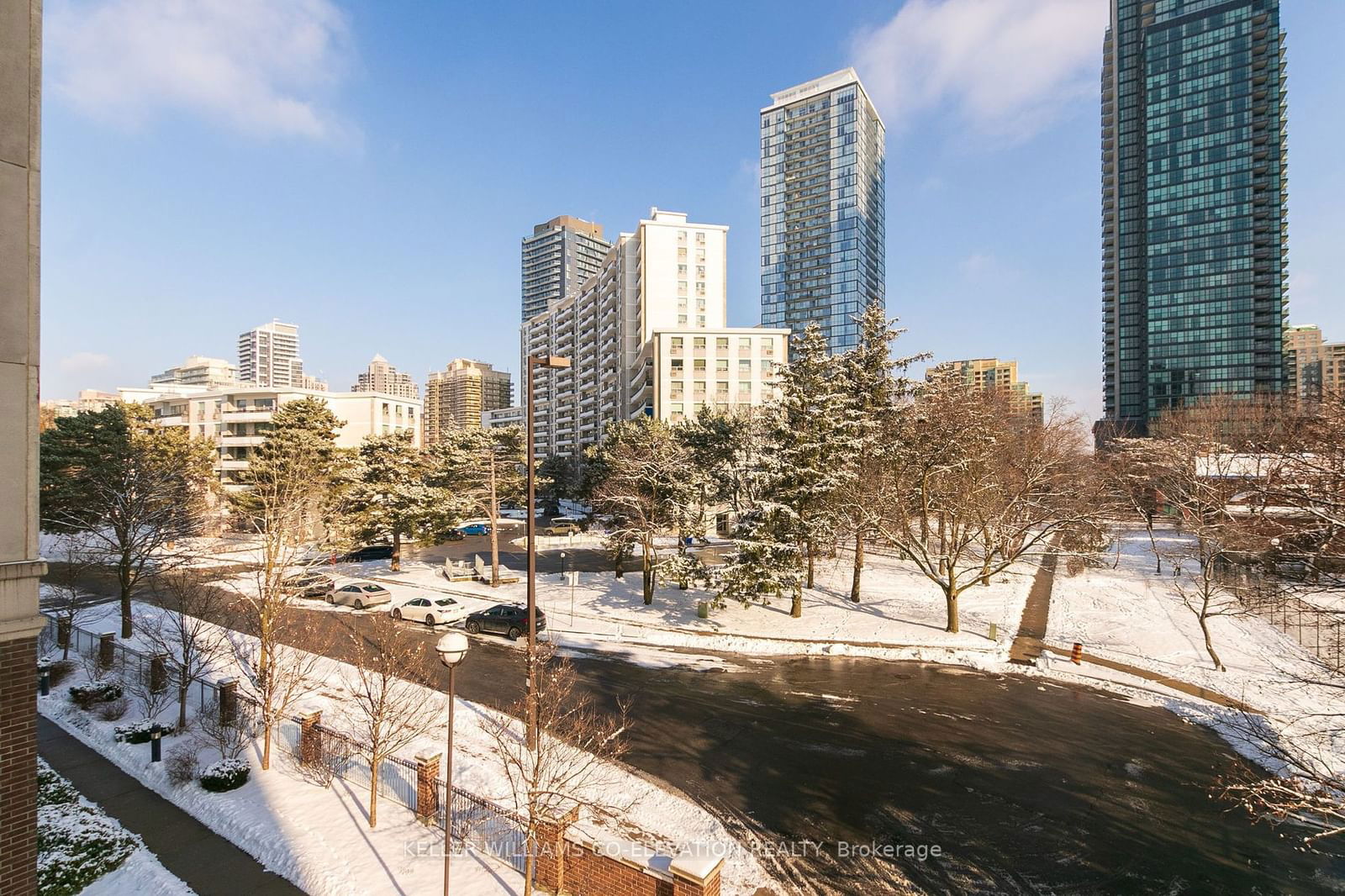 Peninsula Place Condos, North York, Toronto