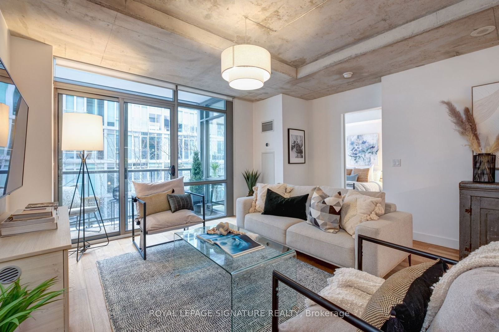 55 Stewart St, unit 428 for sale