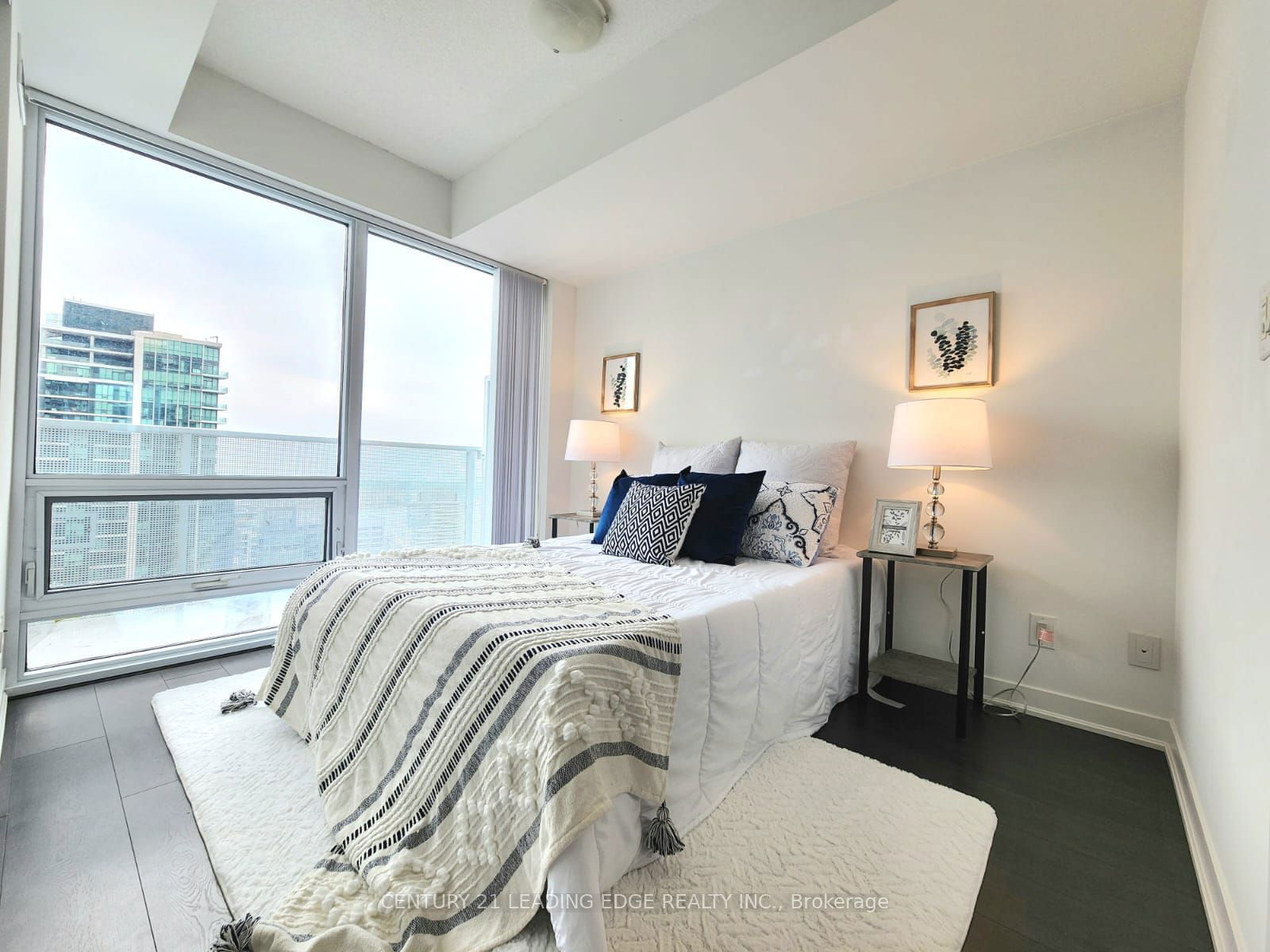 88 Harbour St, unit 4504 for sale