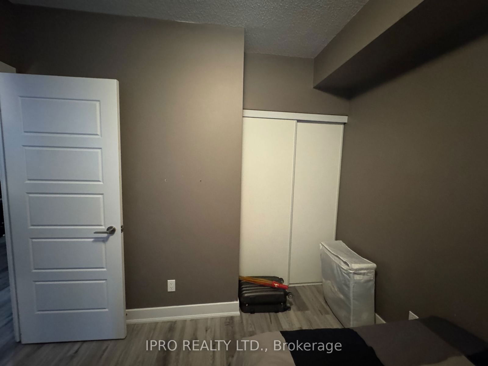 28 Linden St, unit 1609 for rent