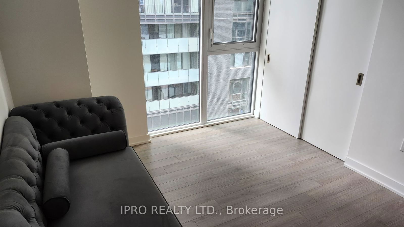 357 King St W, unit 506 for rent