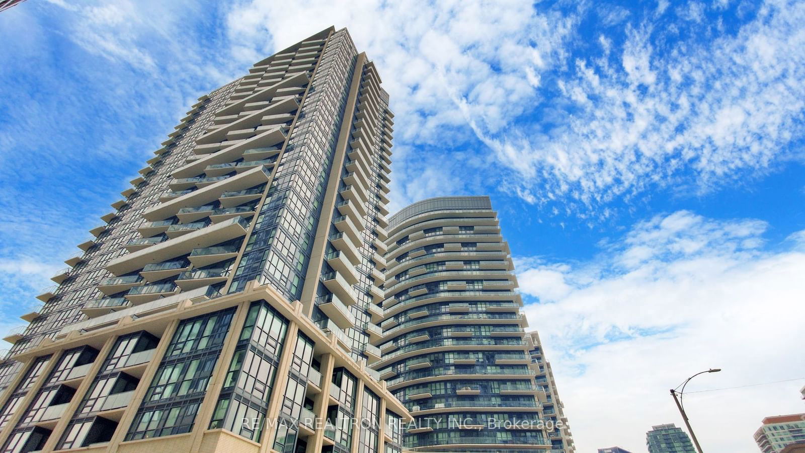 49 East Liberty St, unit 1102 for sale