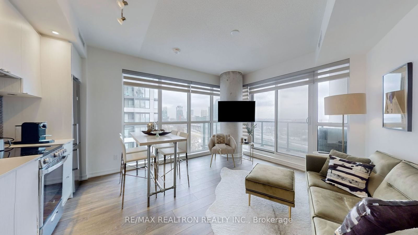 49 East Liberty St, unit 1102 for sale