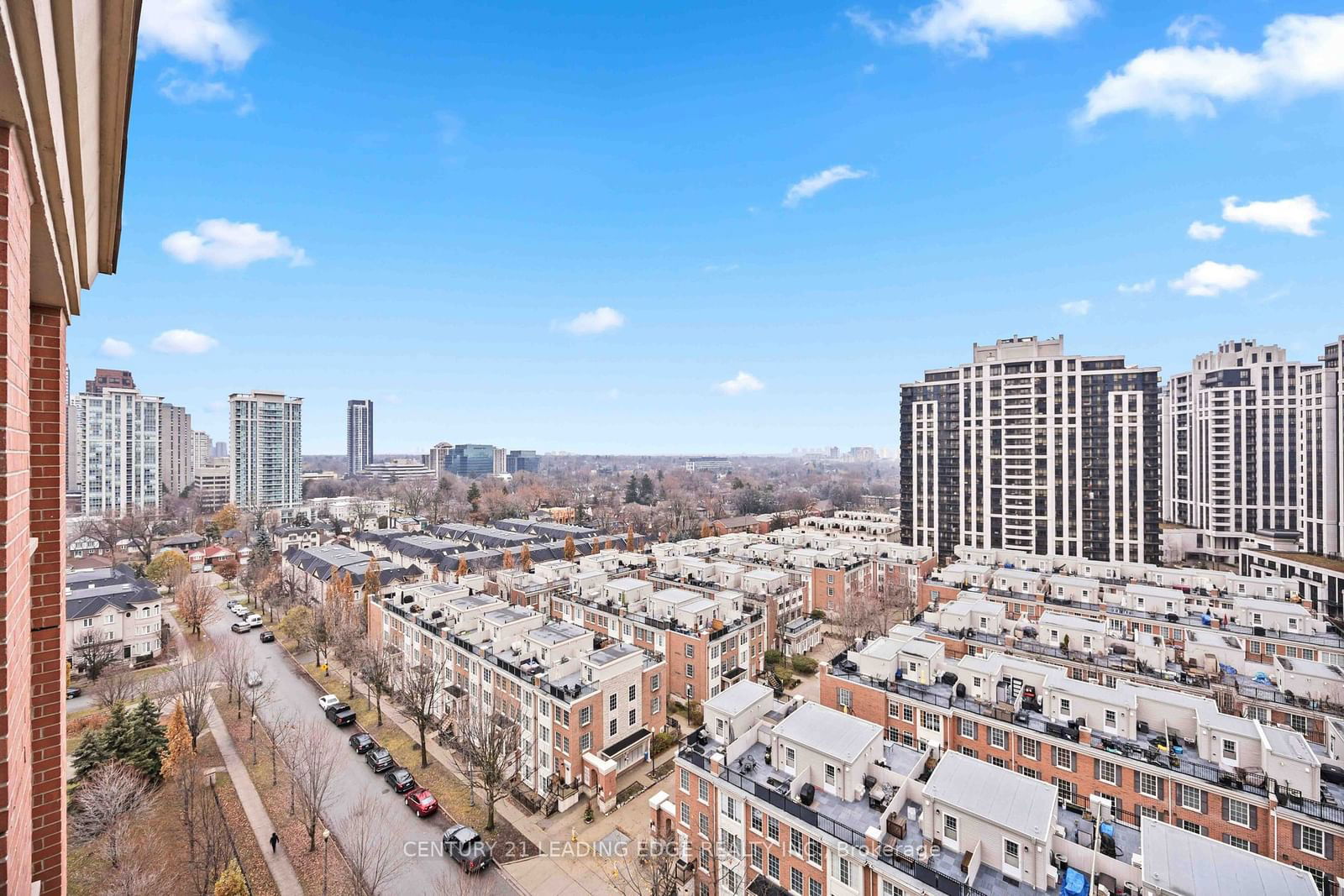 55 Harrison Garden Blvd, unit LPH11 for sale