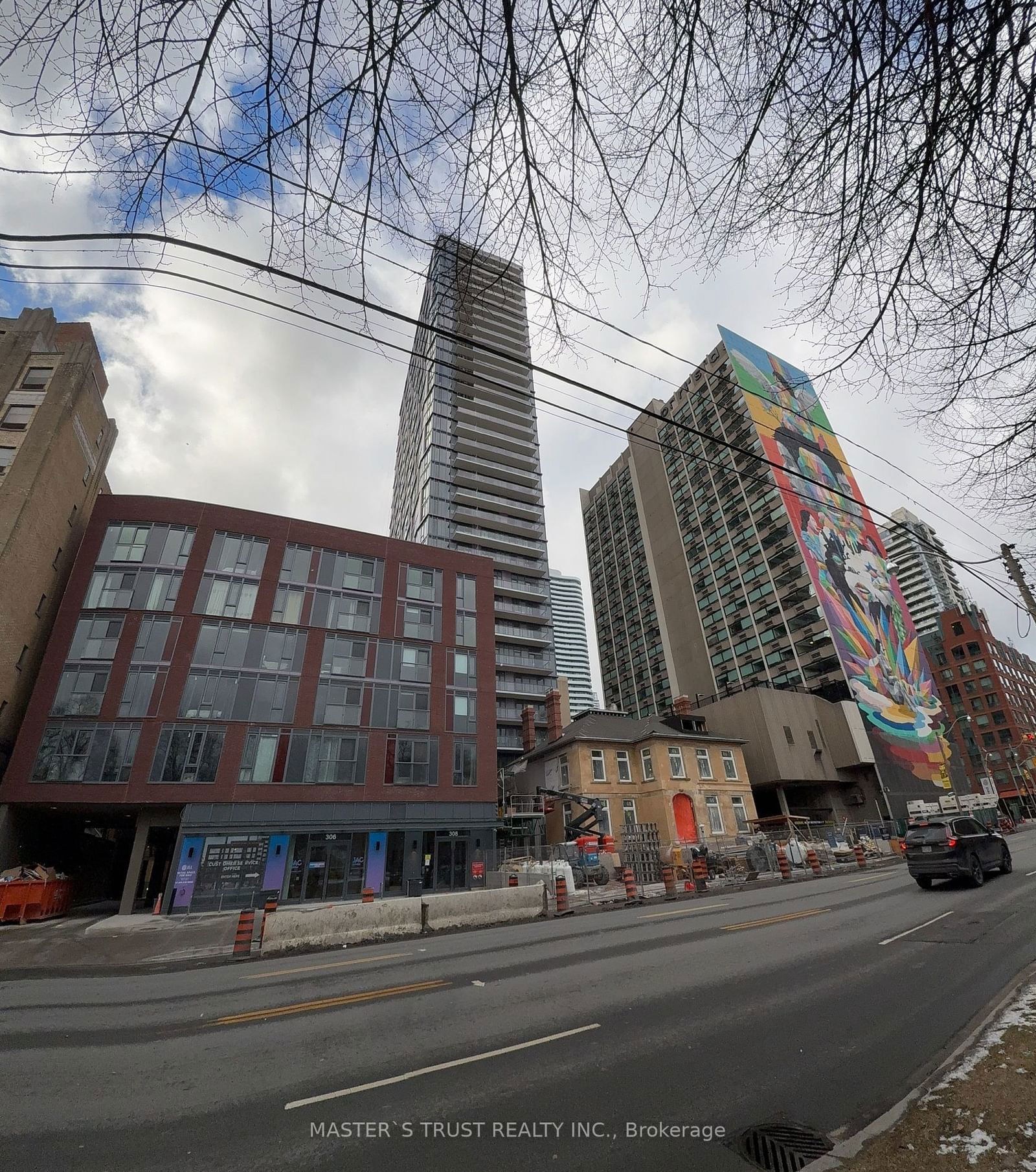 308 Jarvis St, unit 1605 for rent