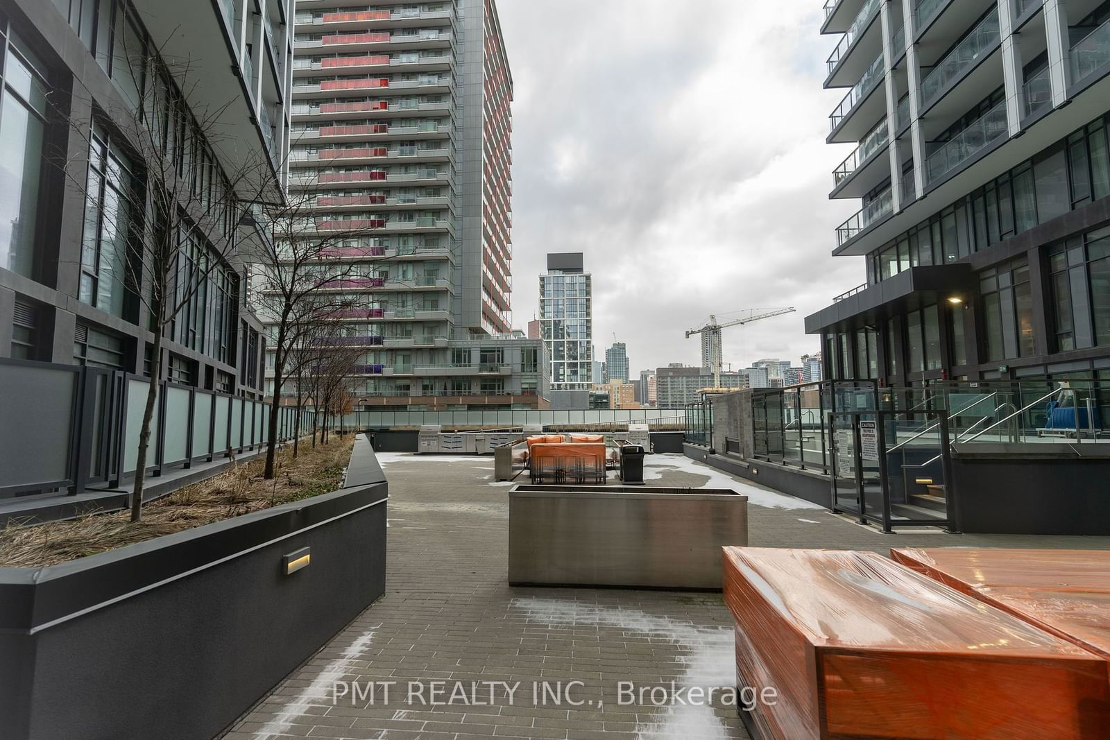 50 Power St, unit 415 for rent