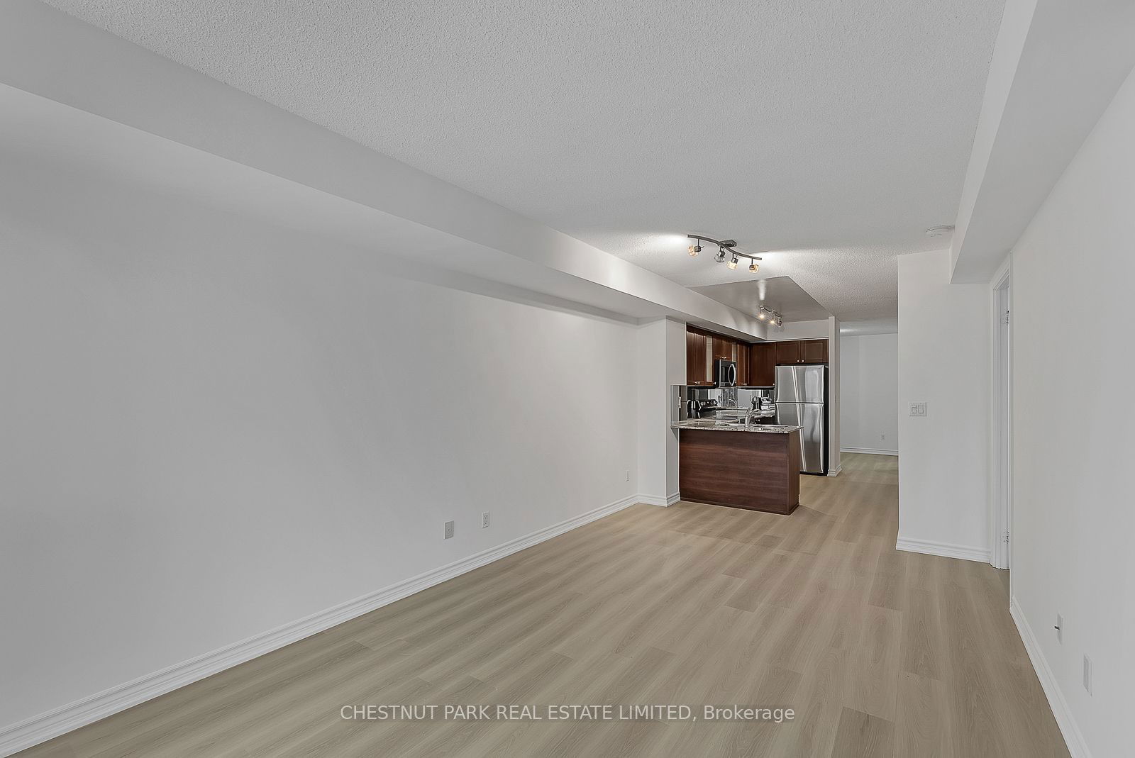 761 Bay St, unit 1503 for rent