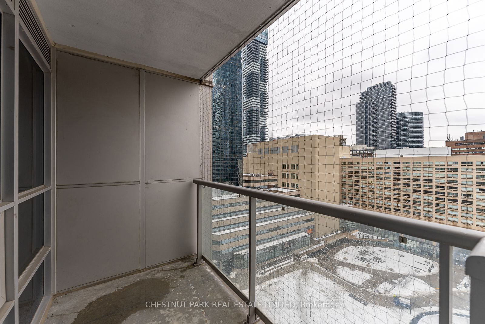 761 Bay St, unit 1503 for rent