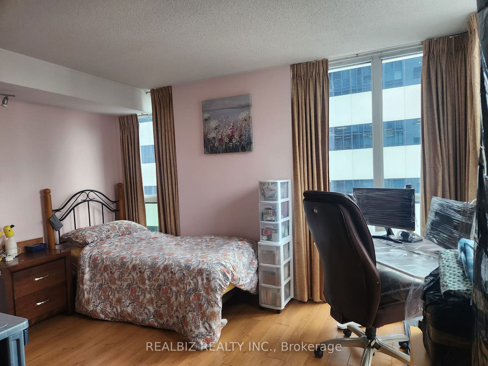 4968 Yonge St, unit 2116 for sale