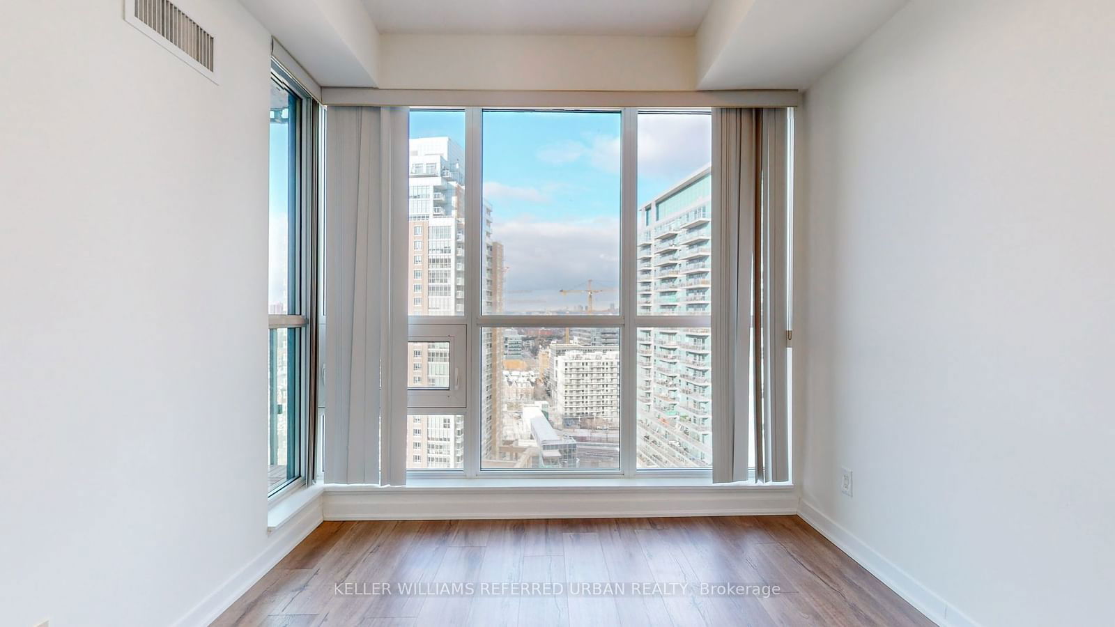 150 East Liberty St, unit 1801 for rent