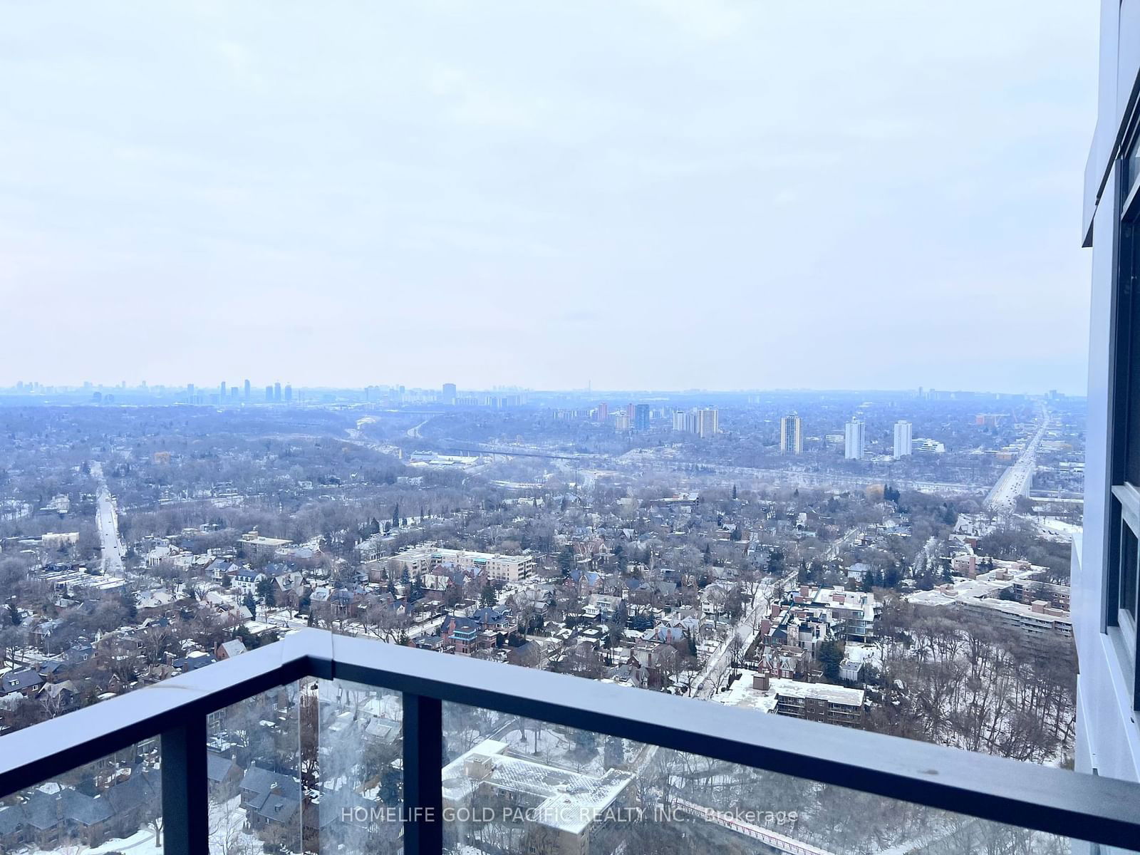 395 Bloor St E, unit 3805 for rent