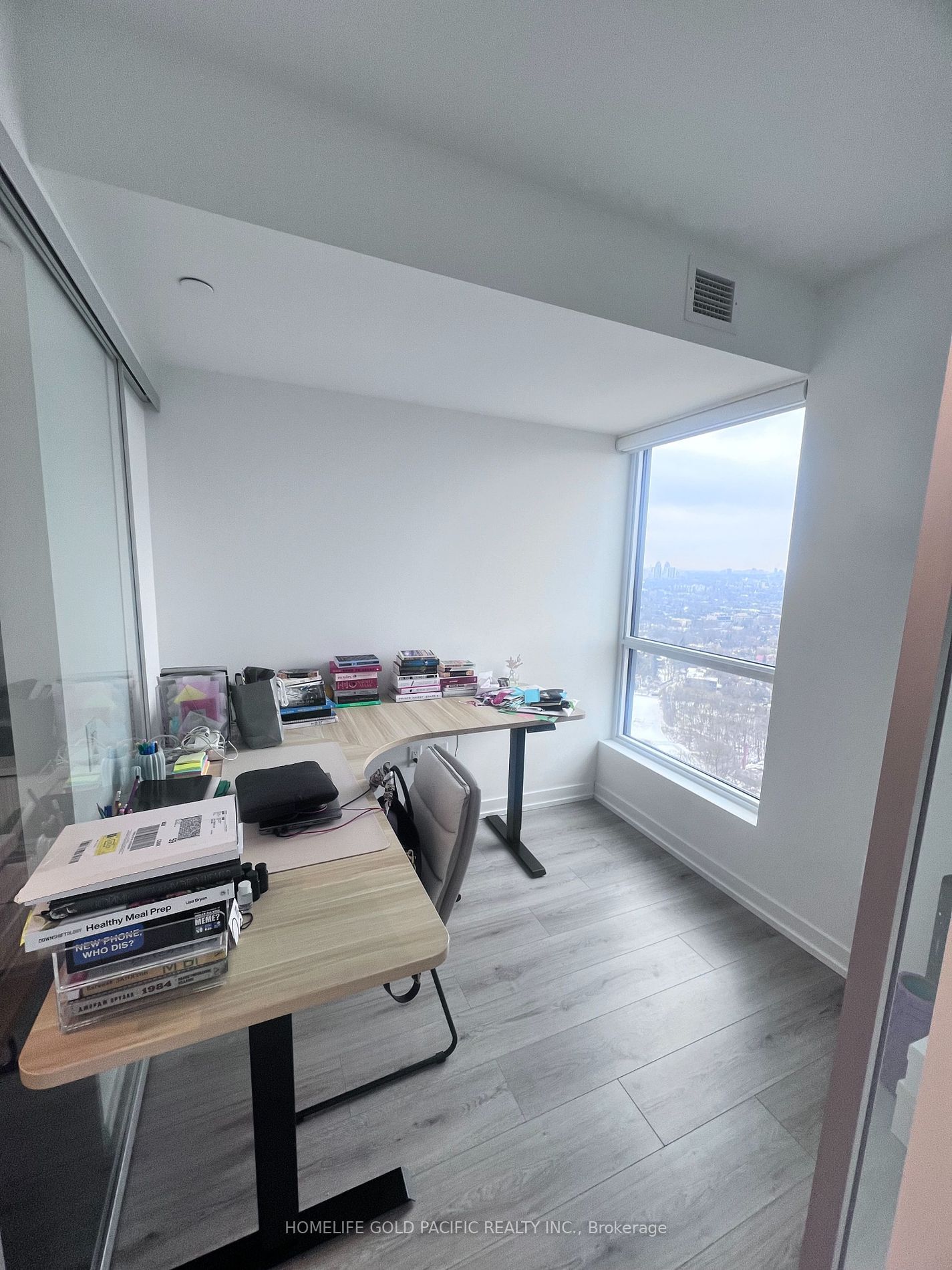 395 Bloor St E, unit 3805 for rent