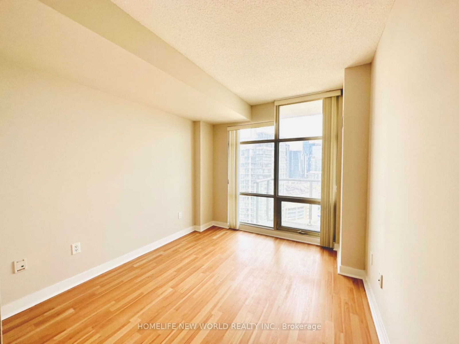 35 Mariner Terr, unit 2807 for rent