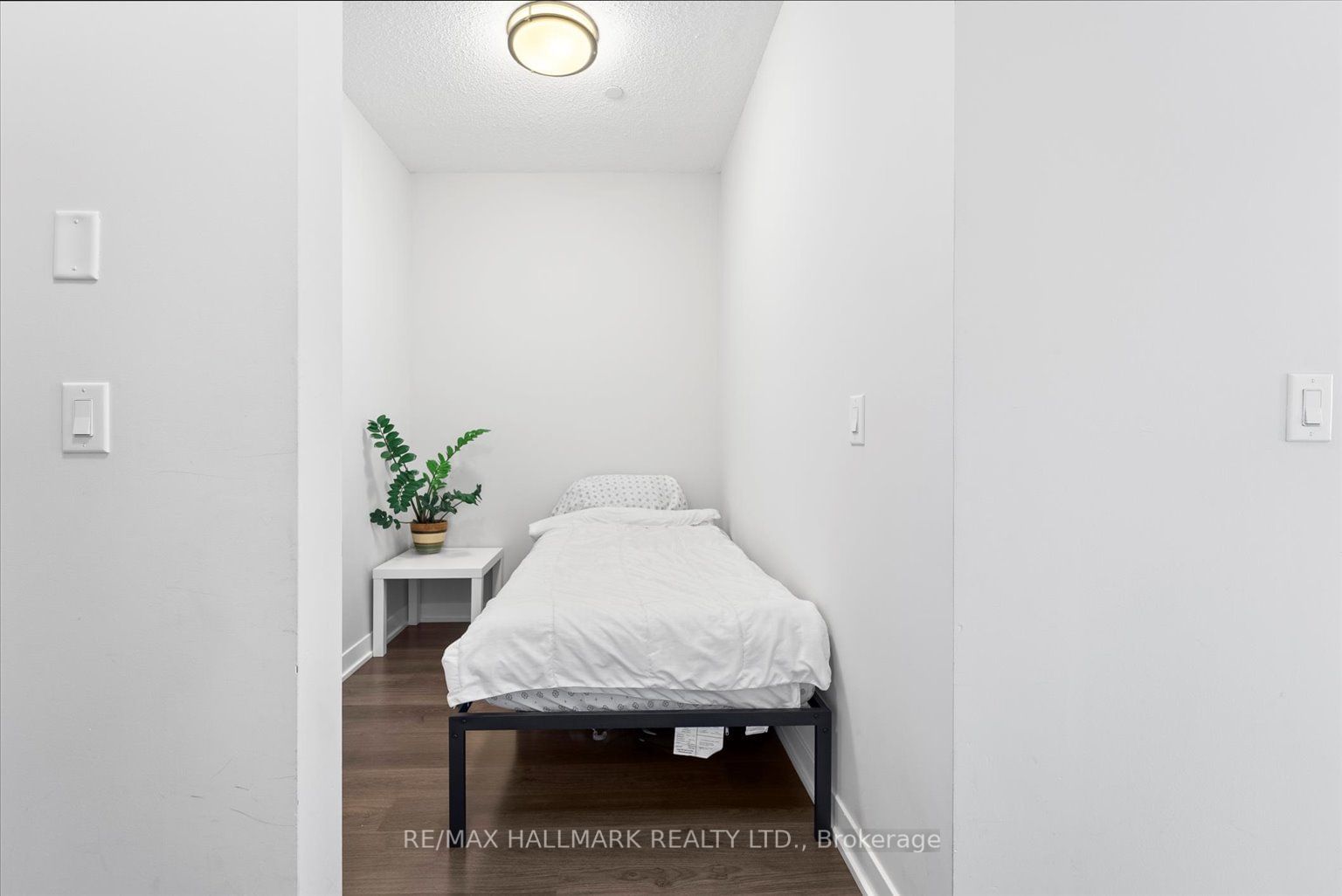 225 Sackville St, unit Ph2606 for sale