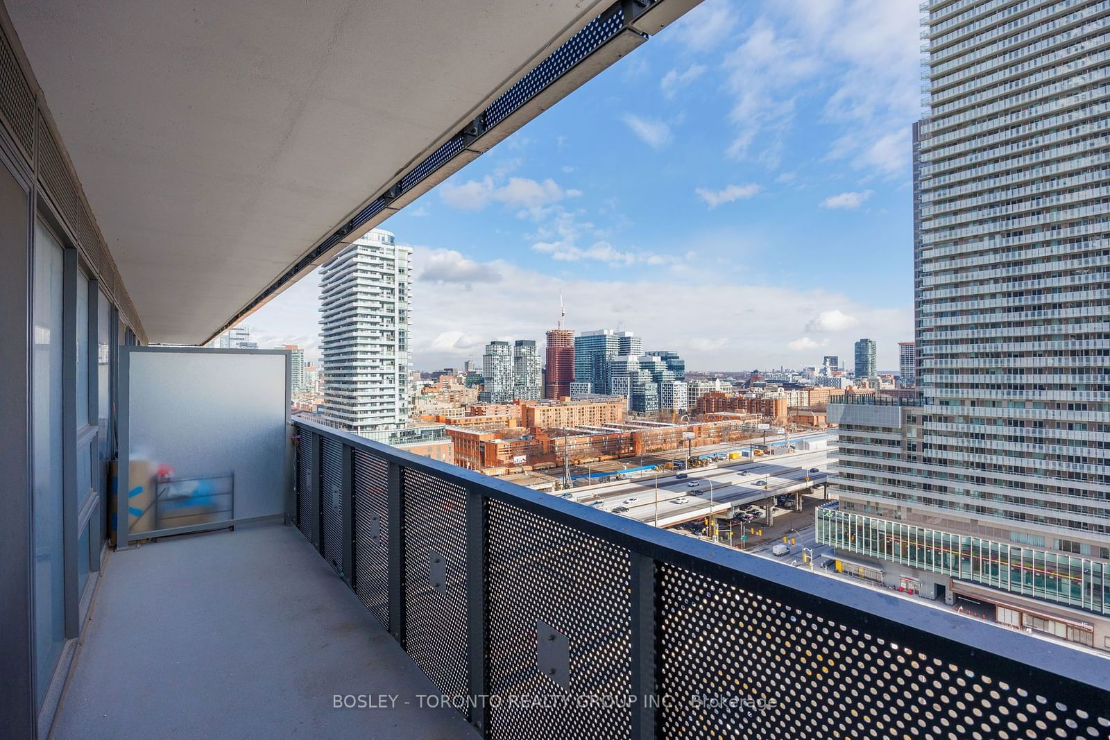 138 Downes St, unit 1706 for sale