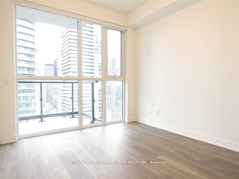 87 Peter St, unit 3112 for rent