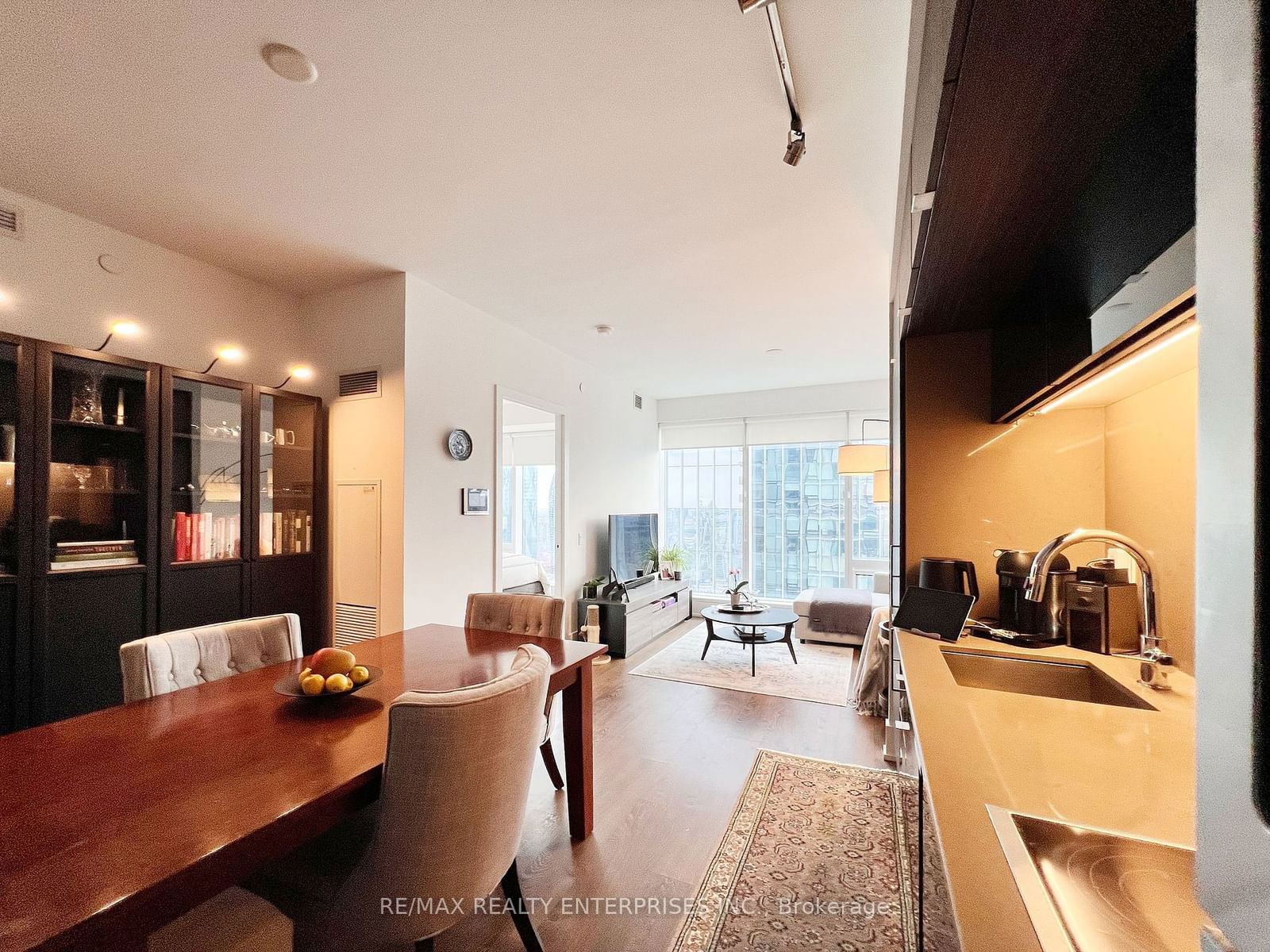 10 YORK St, unit 4304 for rent