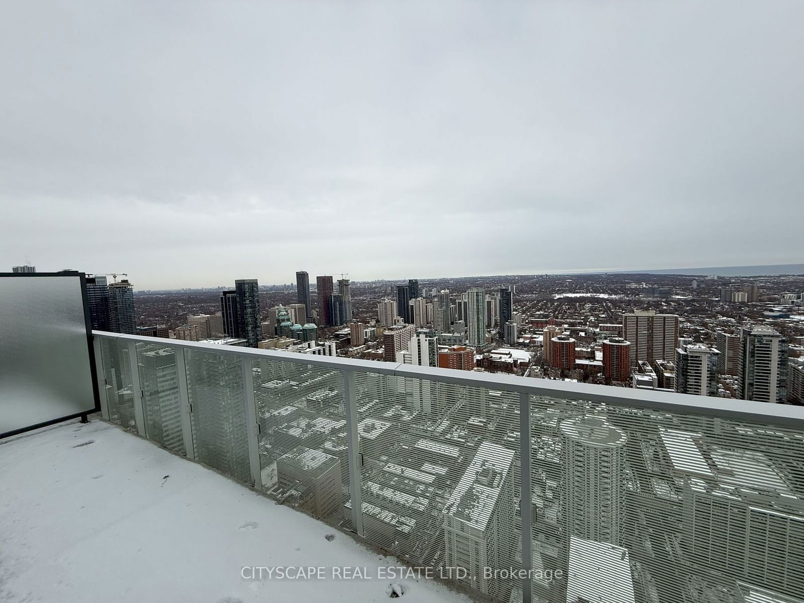 501 Yonge St, unit 5206 for rent