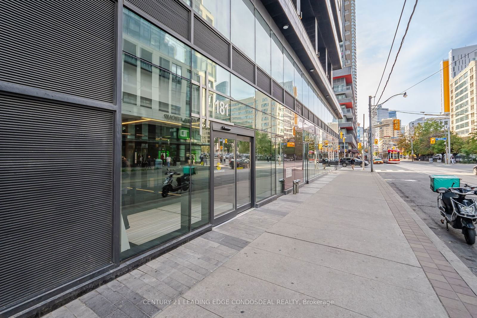 181 Dundas St E, unit 3309 for rent