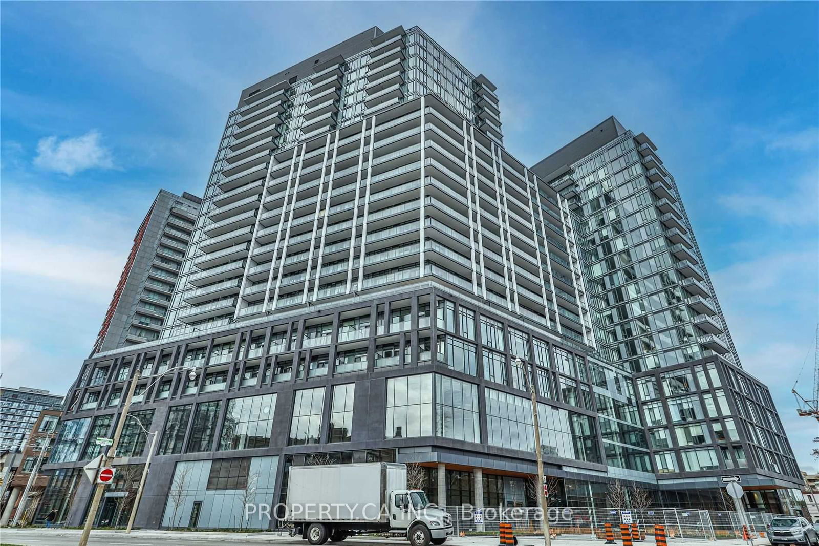 50 Power St, unit 1606 for rent