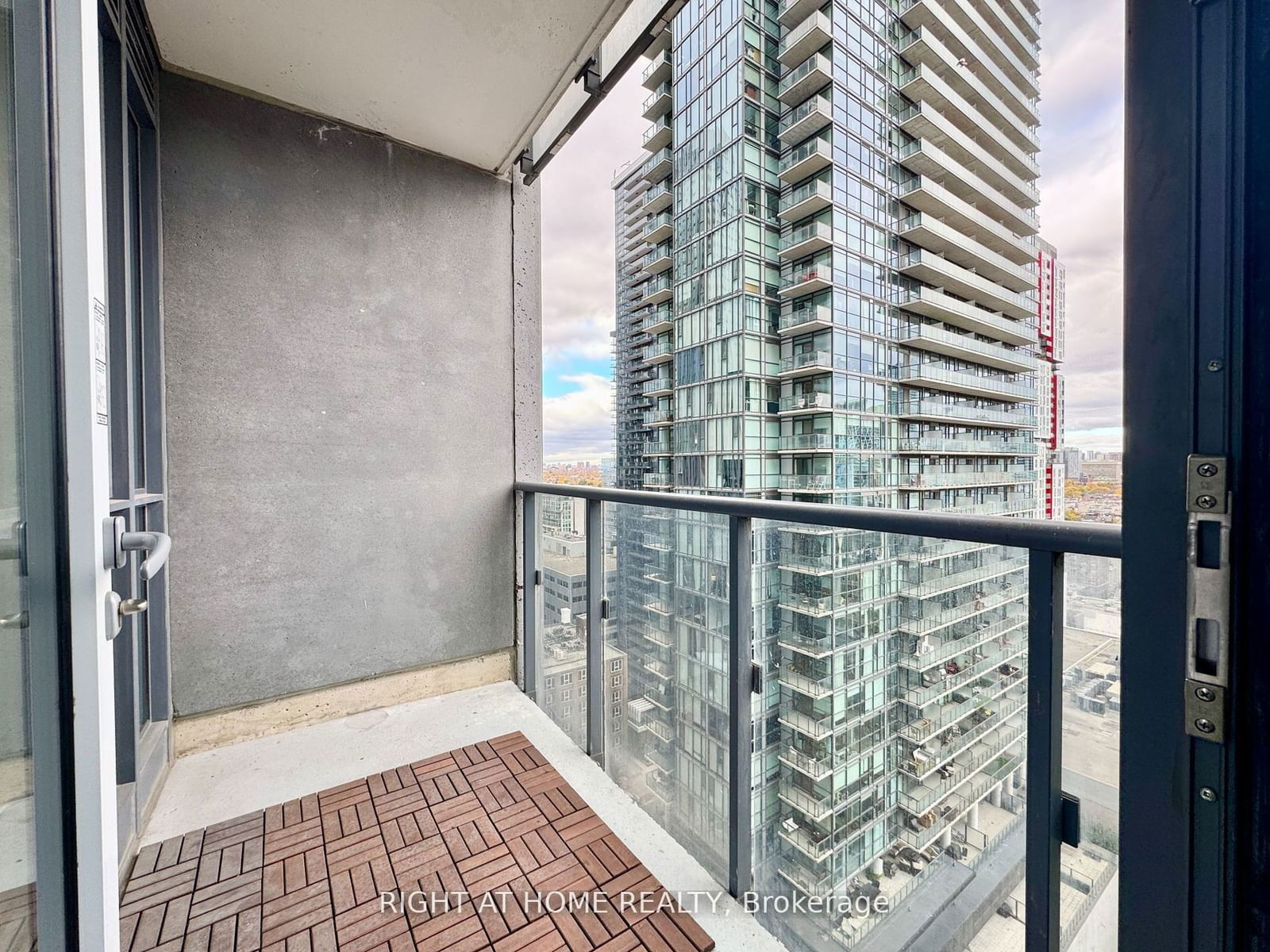 295 Adelaide St W, unit 2303 for sale