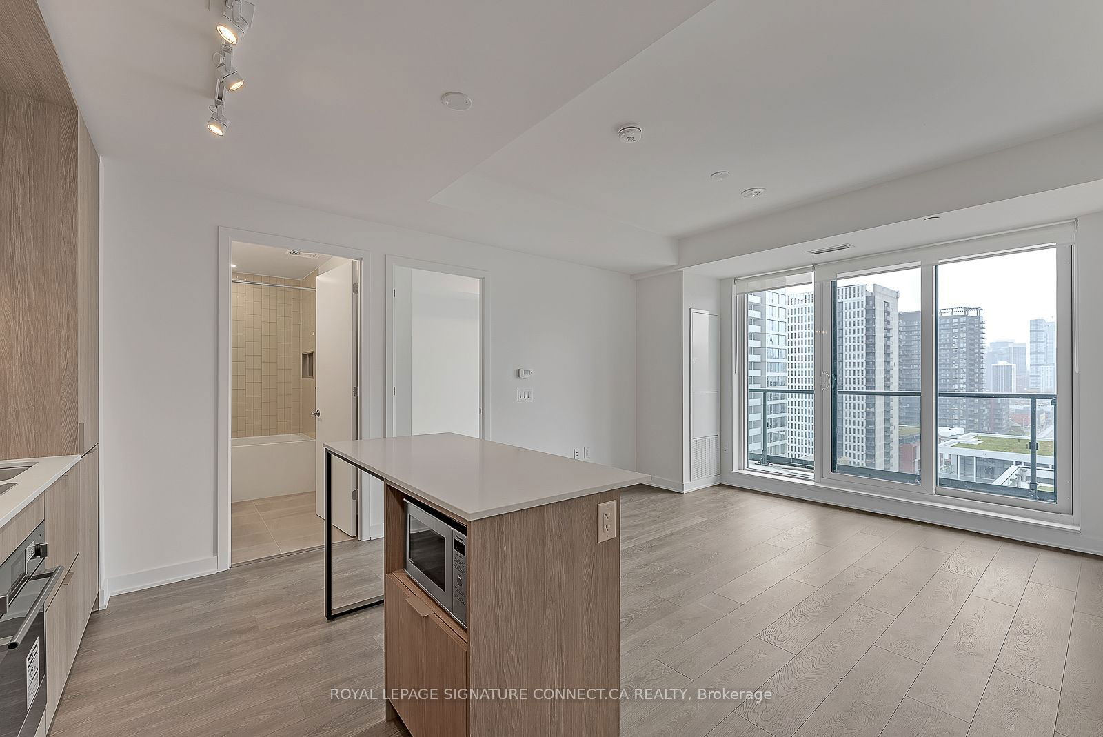 130 River St, unit 1504 for rent