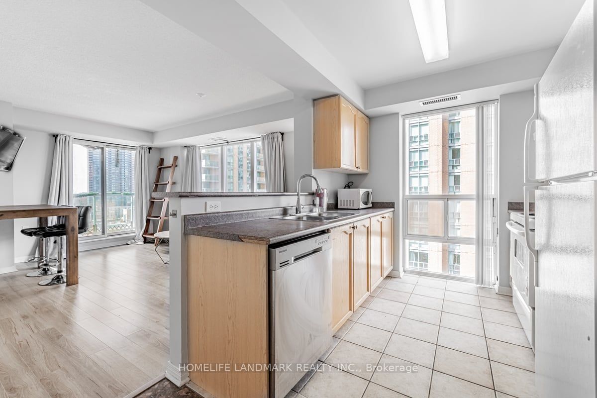 28 Olive Ave, unit 1009 for sale