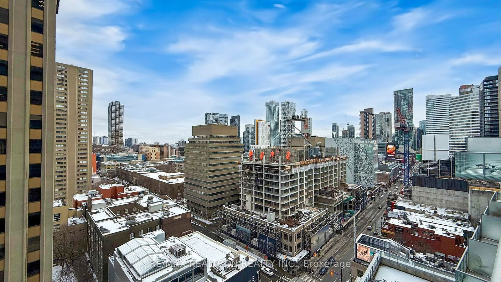 386 YONGE ST St E, unit 1104 for sale