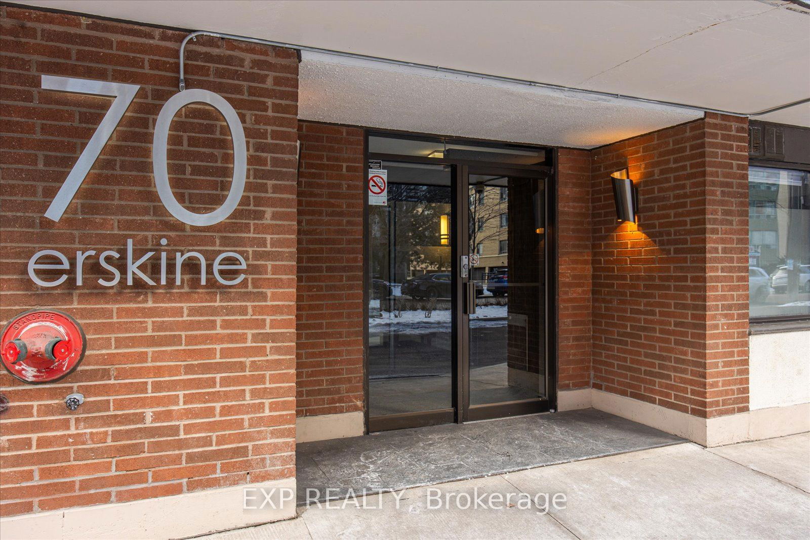 70 Erskine Avenue Condos, Midtown, Toronto