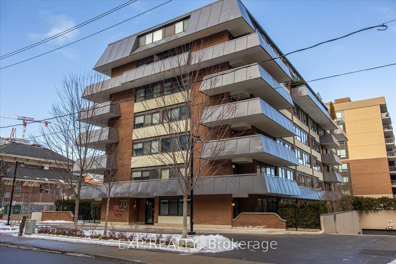 70 Erskine Avenue Condos, Midtown, Toronto