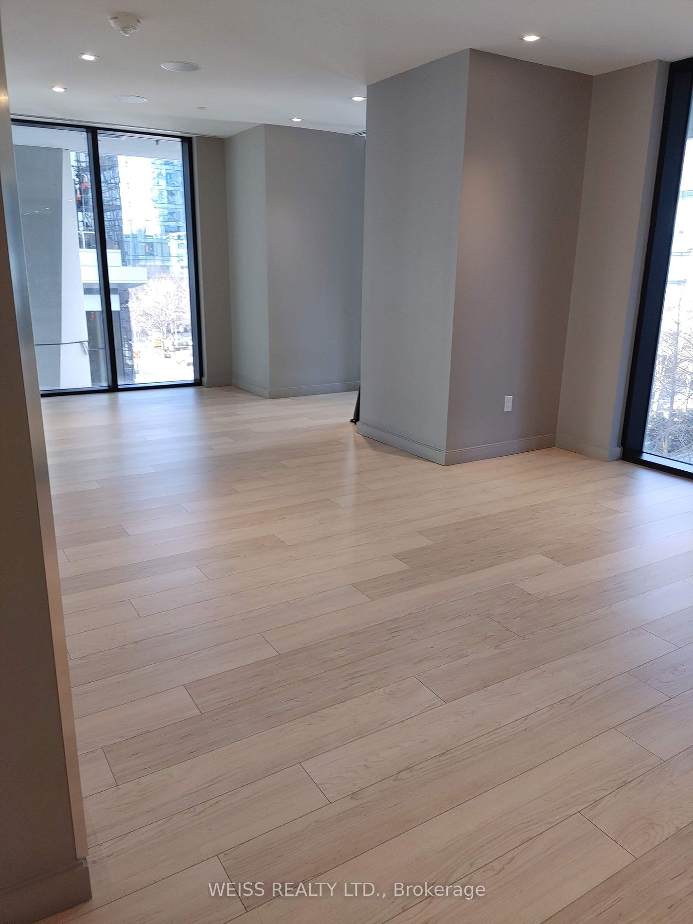 1 Yorkville Ave, unit 1210 for rent