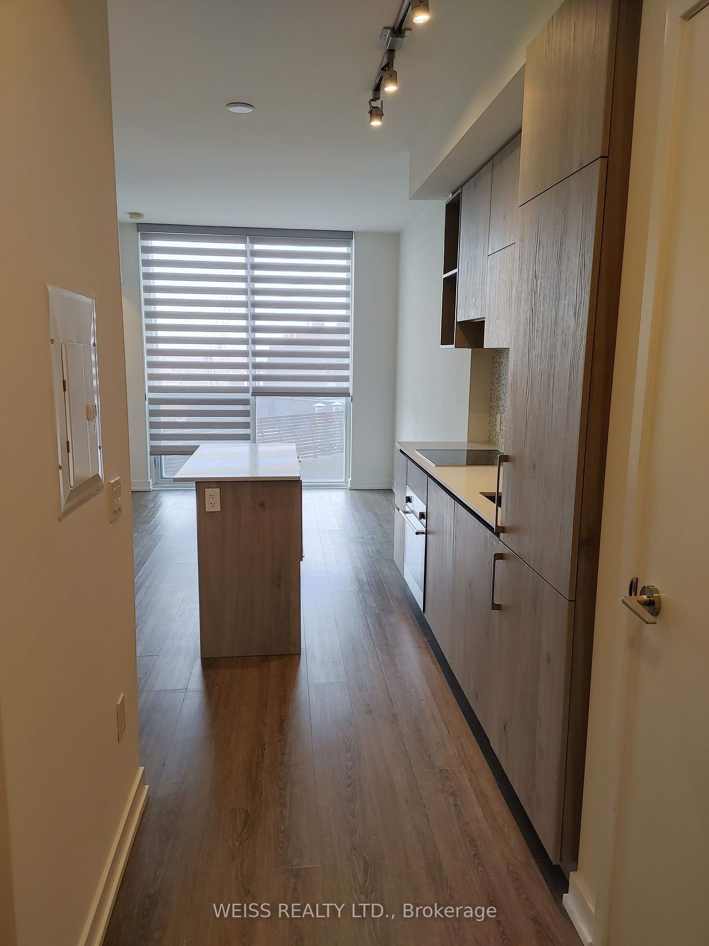 1 Yorkville Ave, unit 1210 for rent