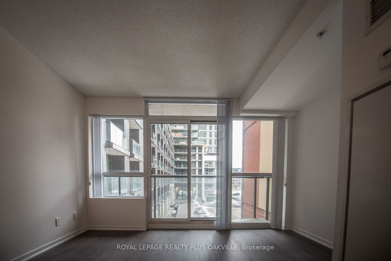 68 Abell St, unit 320 for rent