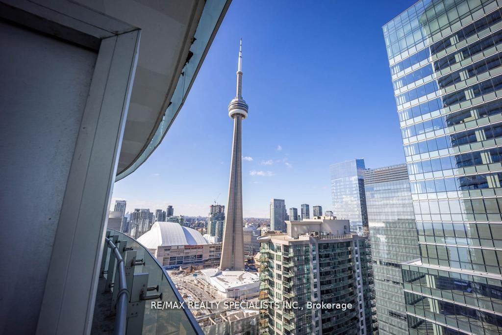 12 York St, unit 3210 for rent