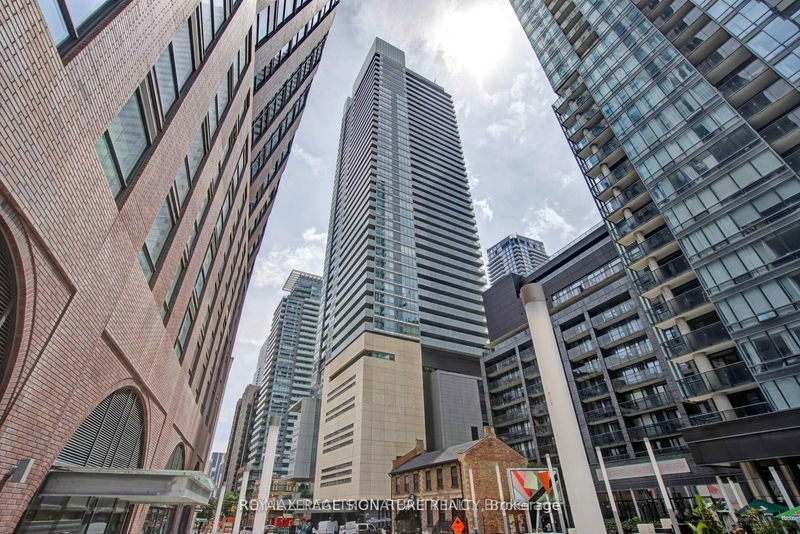 80 John St, unit 2906 for rent