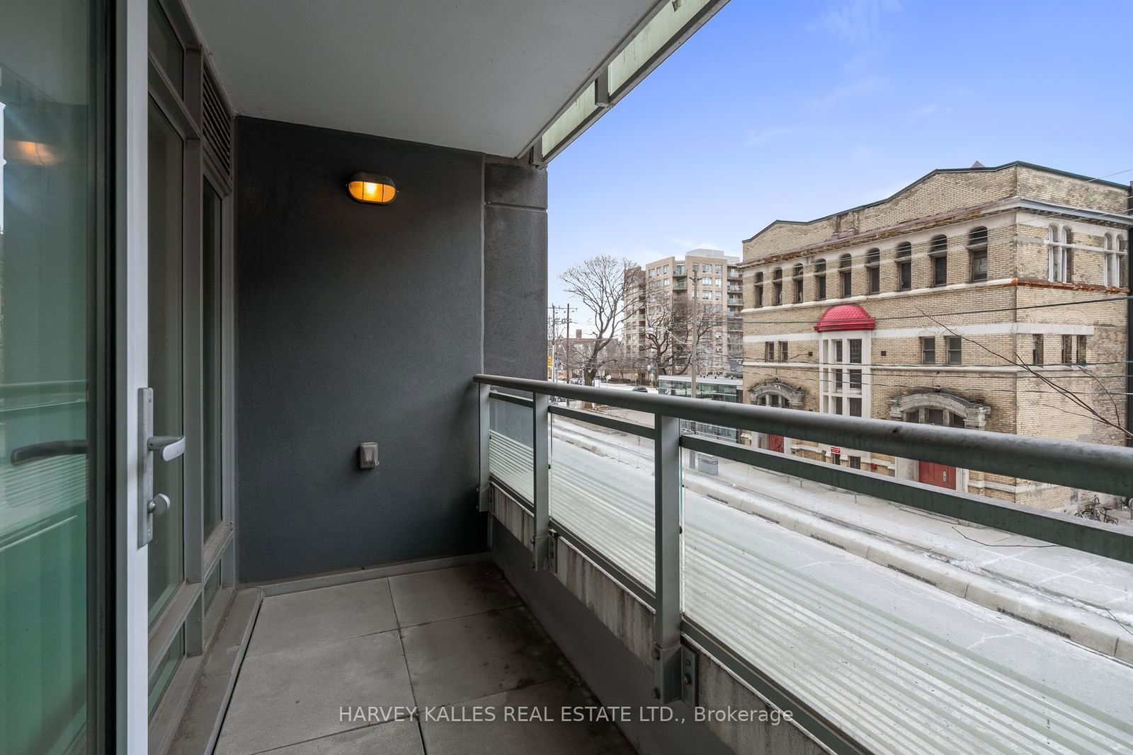 525 Adelaide St W, unit 209 for sale