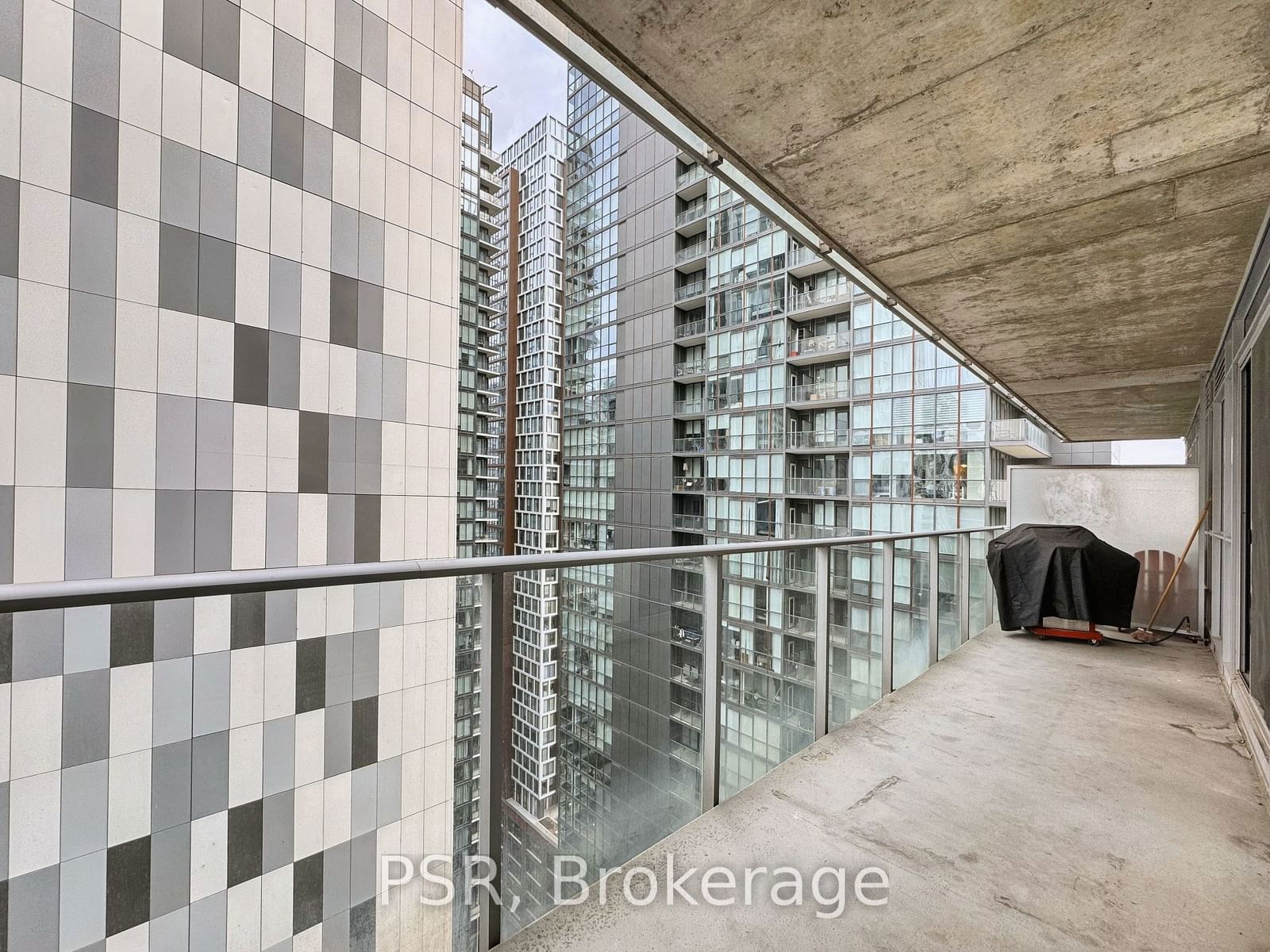 375 King St W, unit 2805 for rent