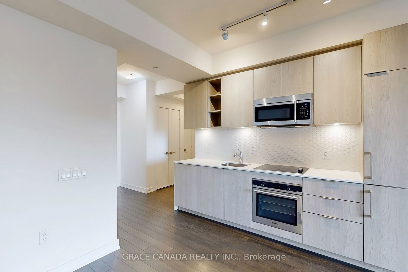 50 Ordnance St, unit 2602 for sale