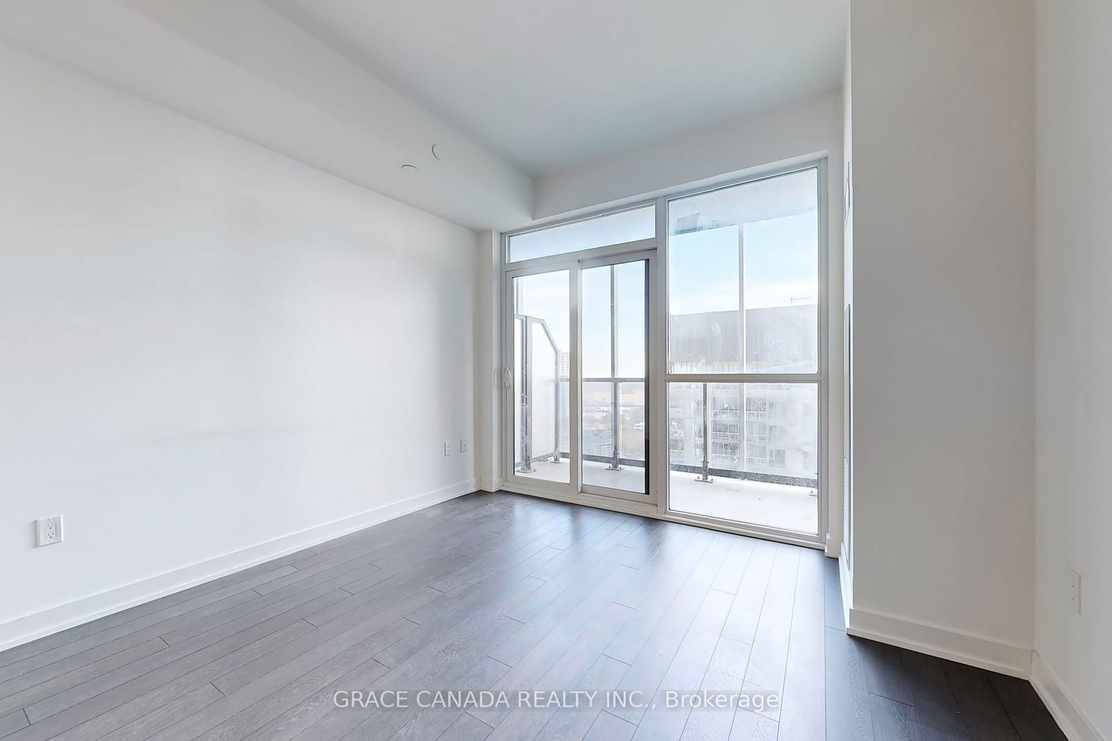 50 Ordnance St, unit 2602 for sale