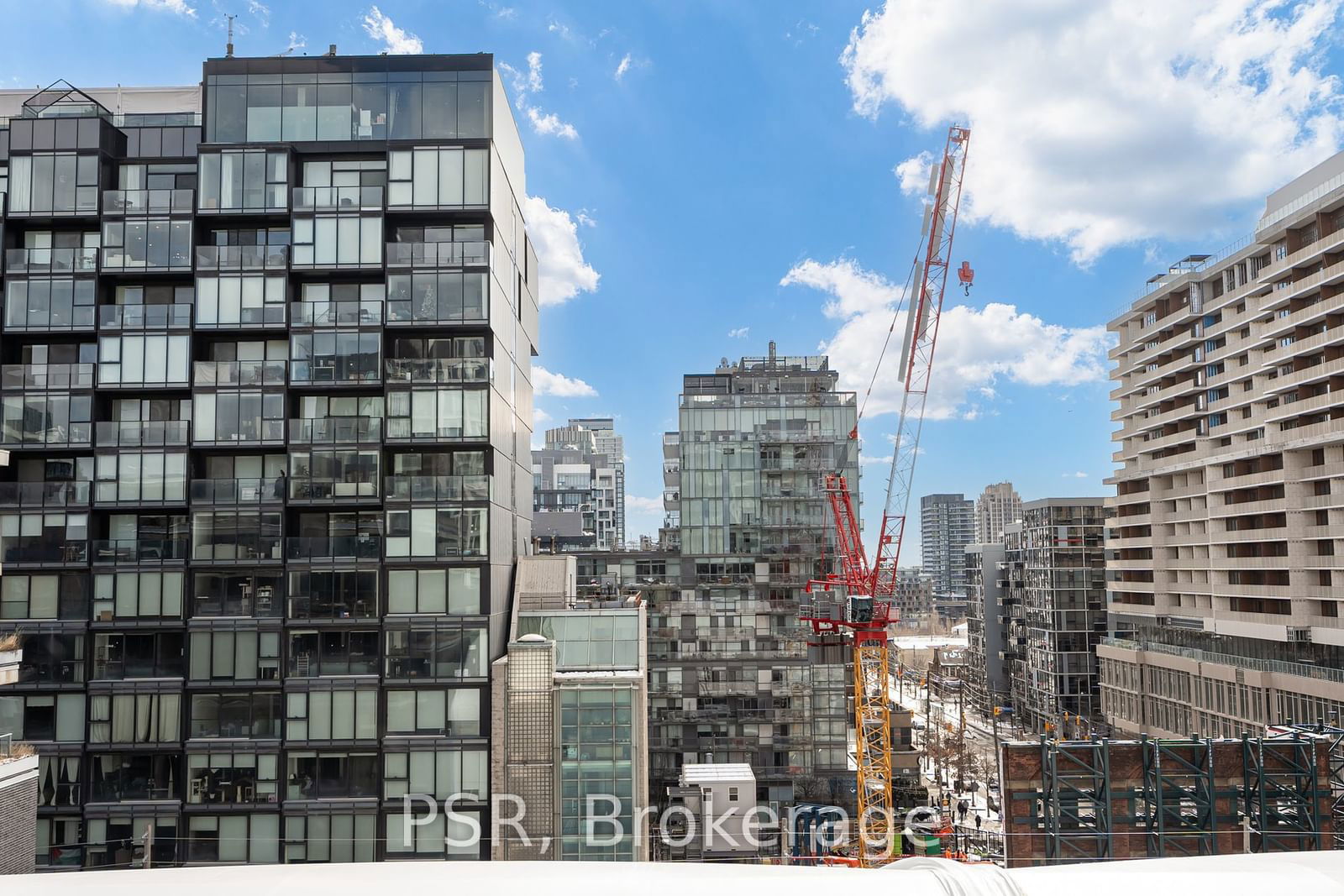 95 Bathurst St, unit 816 for rent