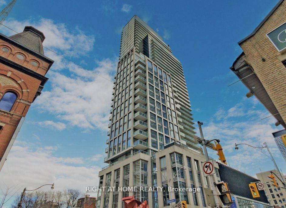 3 Gloucester St, unit 2508 for rent